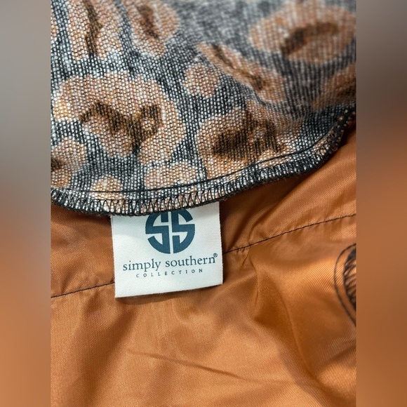 Simply Southern Shacket Womens XL Leopard Print Fuzzy Pockets Poly Versatile - Picture 12 of 15